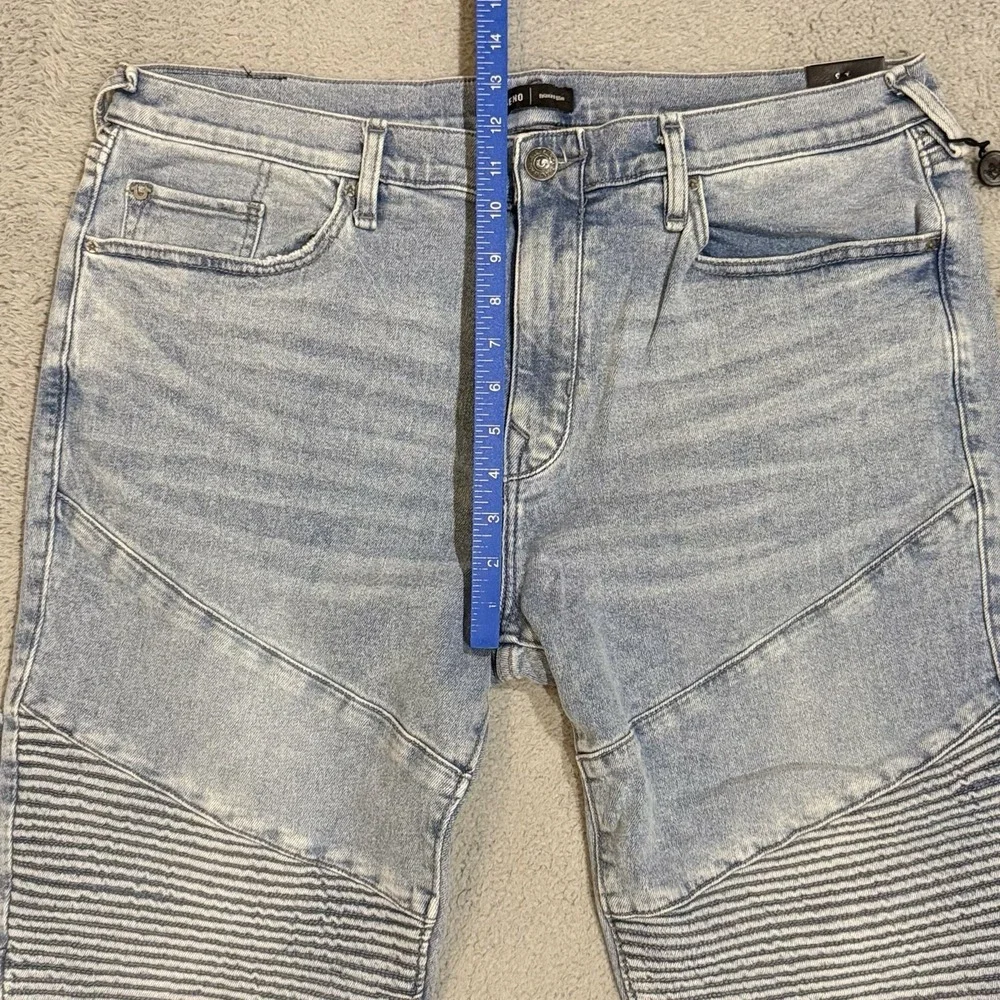 True Religion Gene Motorcycle Jeans Men 38x34 Relaxed Slim Biker Whiskered *READ